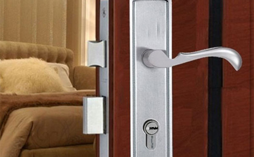 榮成開指紋鎖(換鎖)