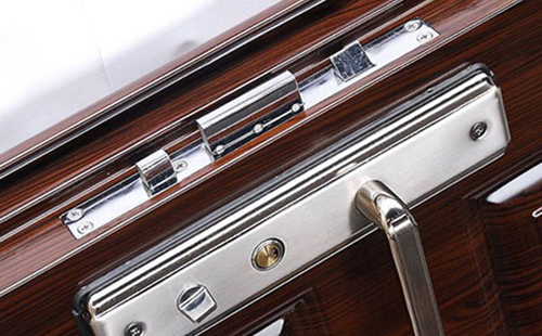 貴陽專業配汽車鑰匙電話